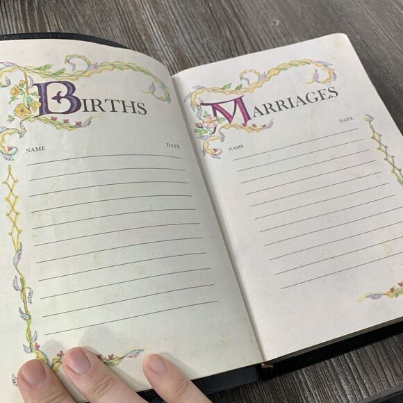 Nelson Regency Holy Bible KJV Giant Print Red Letter 883C 1990 9.5”x6.5” Leather - Picture 8 of 14